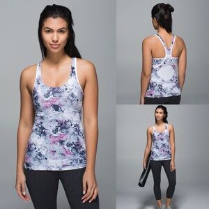 Lululemon Yoga Crossback Tank Top Shirt SZ 4 Moody Mirage White Deep Navy White